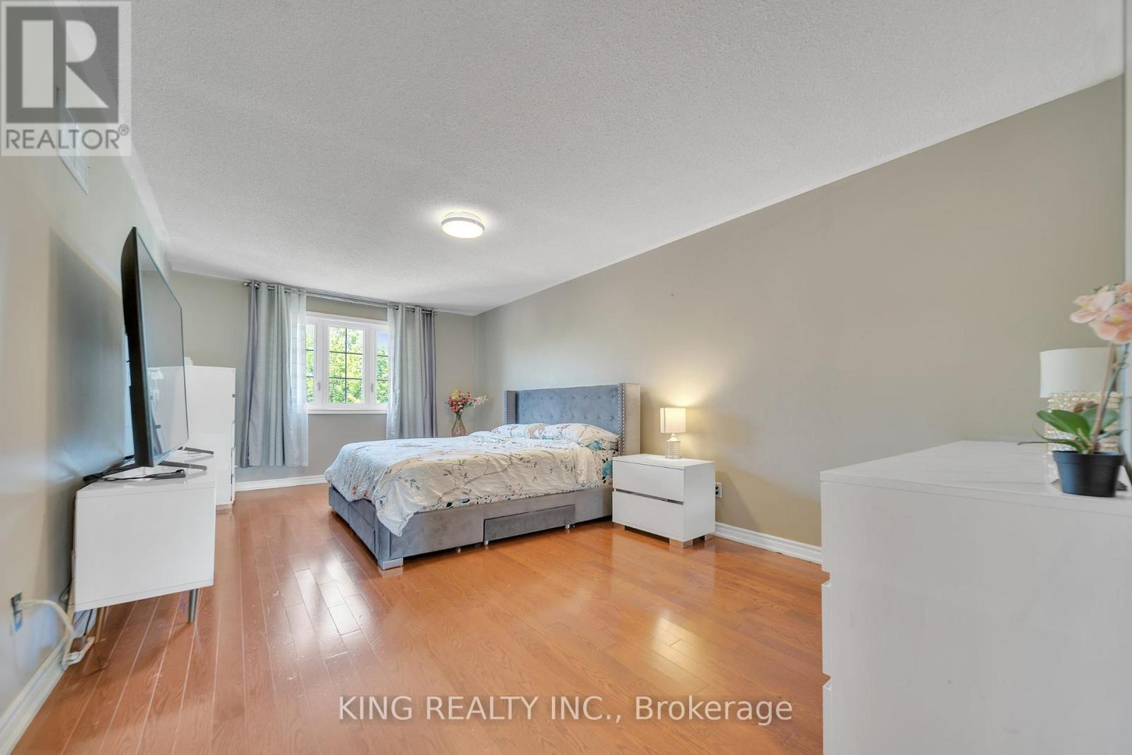 2606 Ambercroft Trail, Mississauga, Ontario  L5M 4K3 - Photo 27 - W12461758