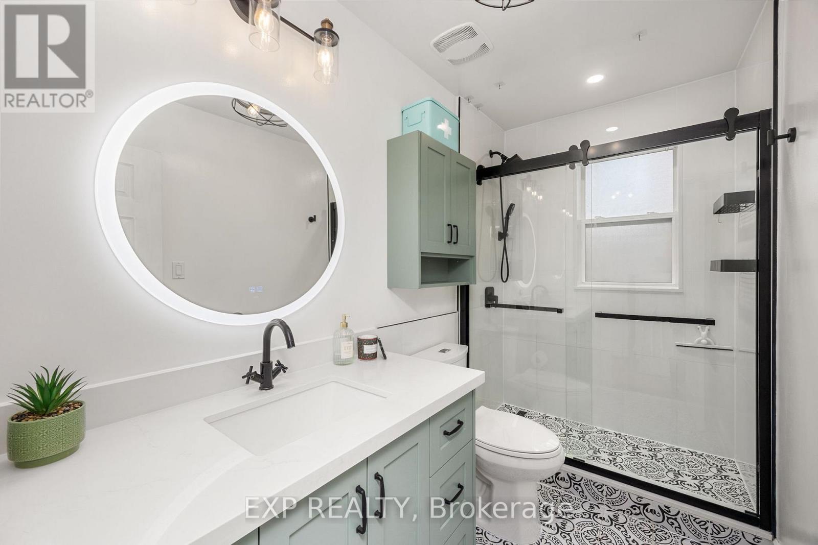 45 Caledonia Road, Toronto, Ontario  M6E 4S3 - Photo 14 - W12461765