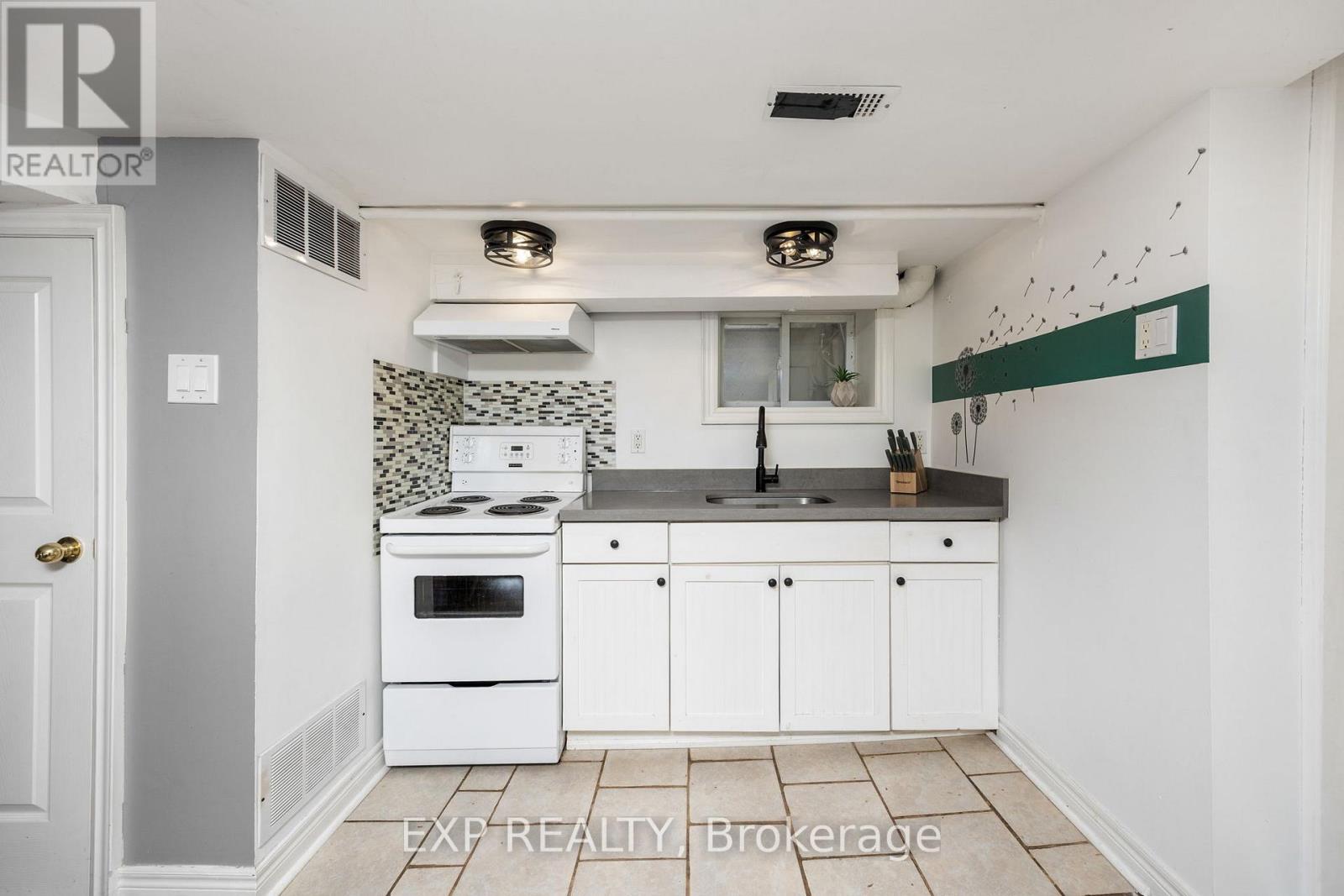 45 Caledonia Road, Toronto, Ontario  M6E 4S3 - Photo 20 - W12461765