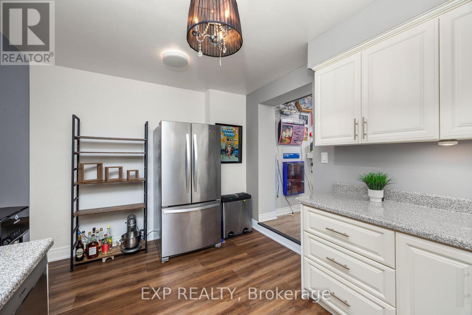 45 Caledonia Road, Toronto, Ontario  M6E 4S3 - Photo 9 - W12461765