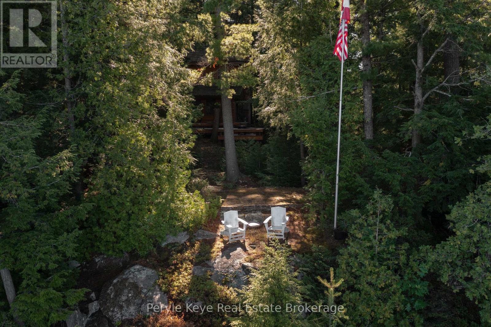 1187 Rignalls Road E, Bracebridge, Ontario  P1L 1X1 - Photo 16 - X12399059