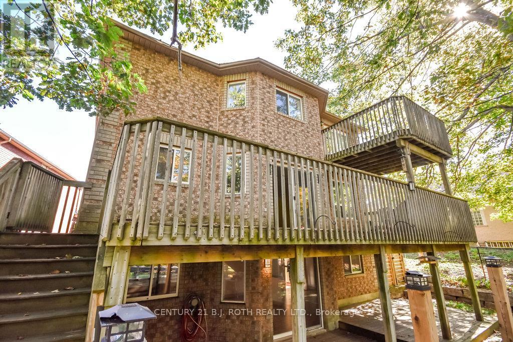 63 White Elm Road, Barrie, Ontario  L4N 0E5 - Photo 4 - S12270932