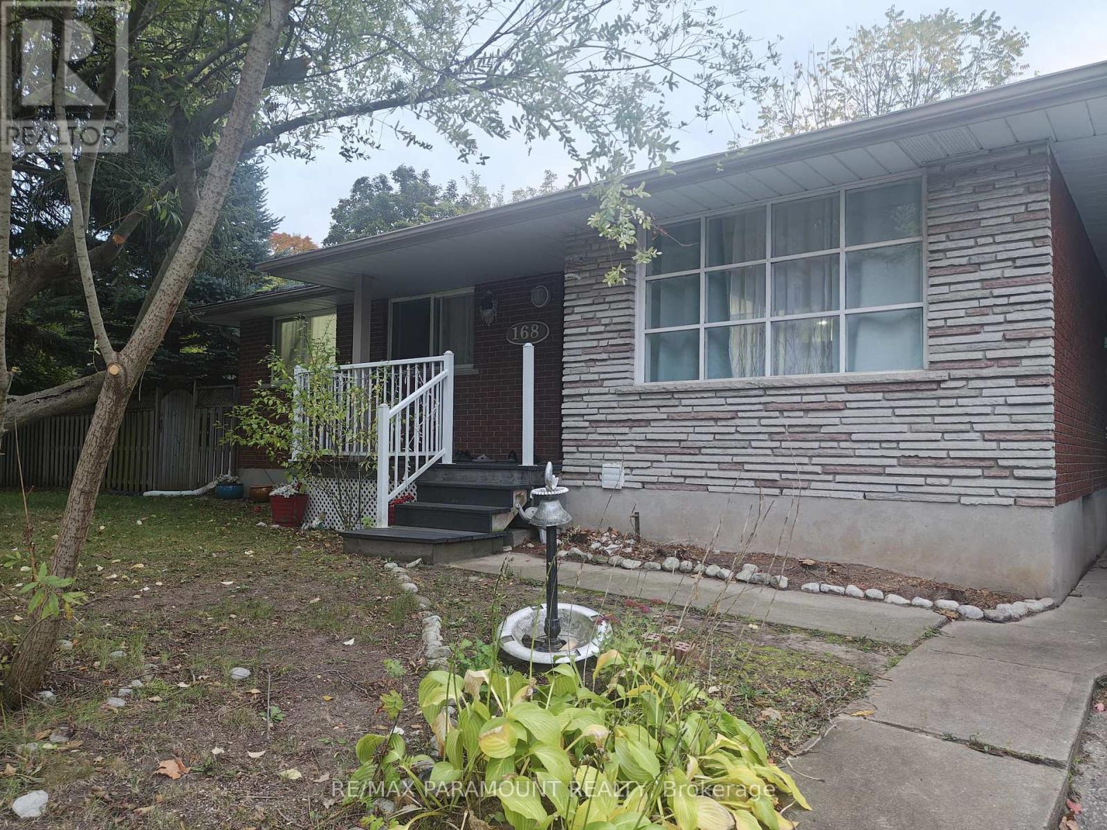 168 Winston Boulevard, Cambridge, Ontario  N3C 1M2 - Photo 2 - X12461582