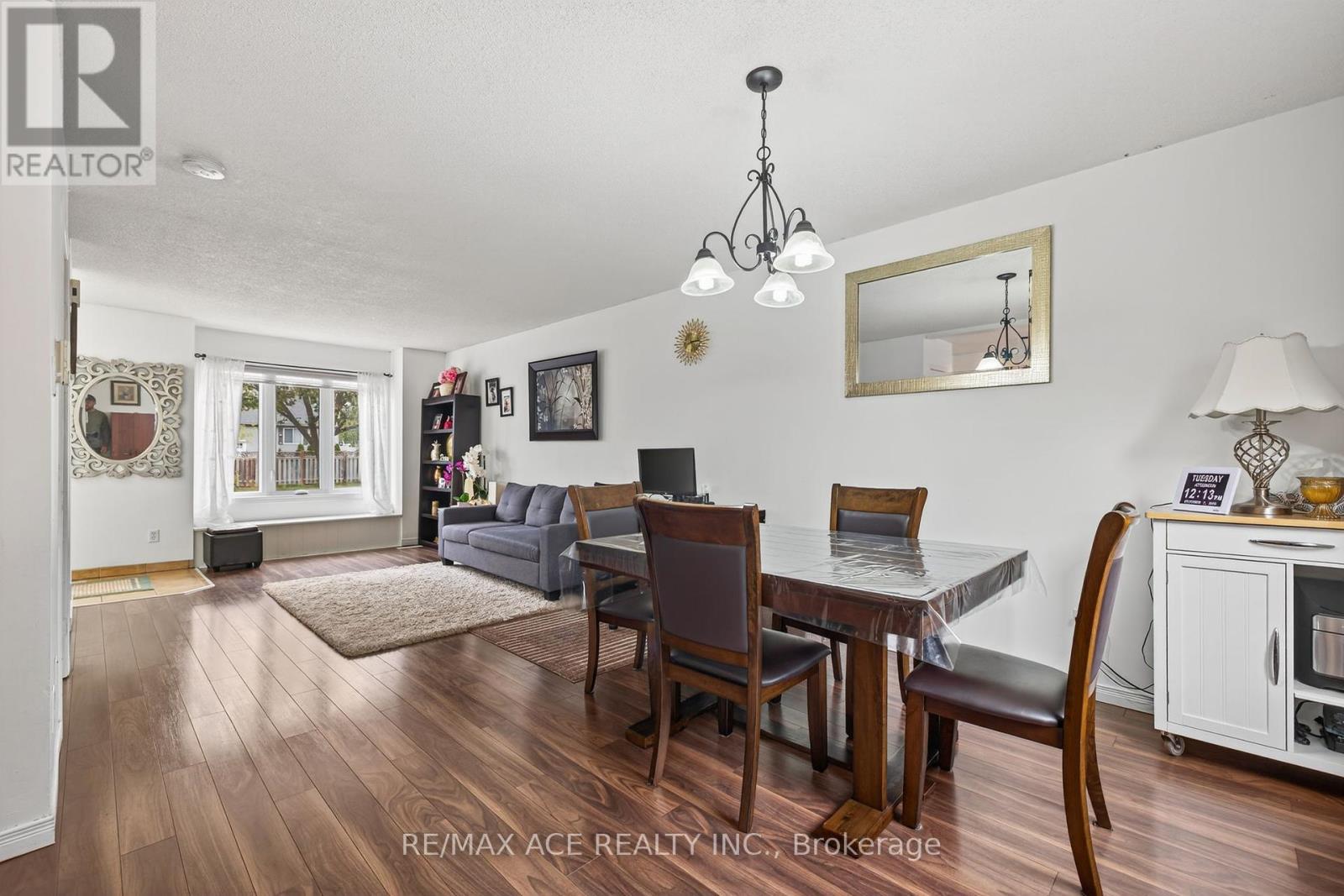 841 Deveron Crescent, London South, Ontario  N5Z 5B4 - Photo 11 - X12461736