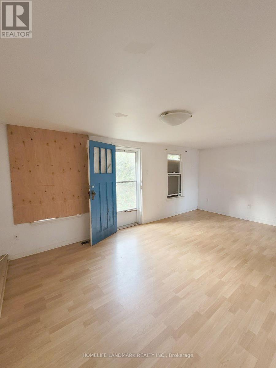 4209 Bath Road, Kingston, Ontario  K7M 4Y8 - Photo 13 - X12461742