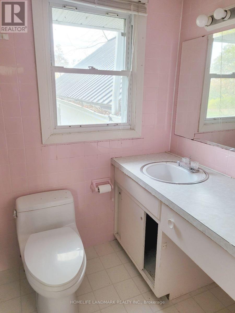 4209 Bath Road, Kingston, Ontario  K7M 4Y8 - Photo 15 - X12461742