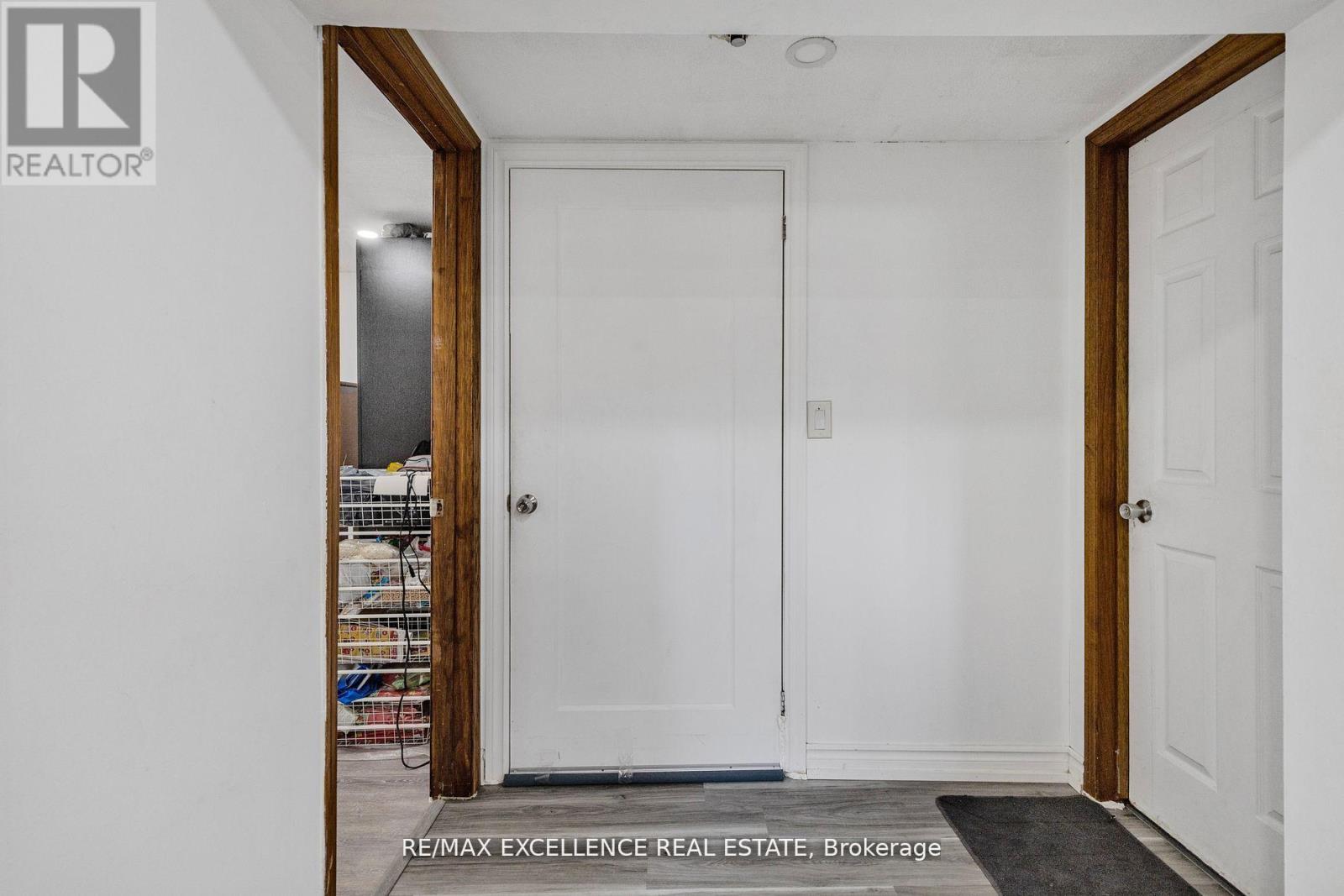 102 Juniper Drive, Hamilton, Ontario  L8E 4G6 - Photo 31 - X12461755