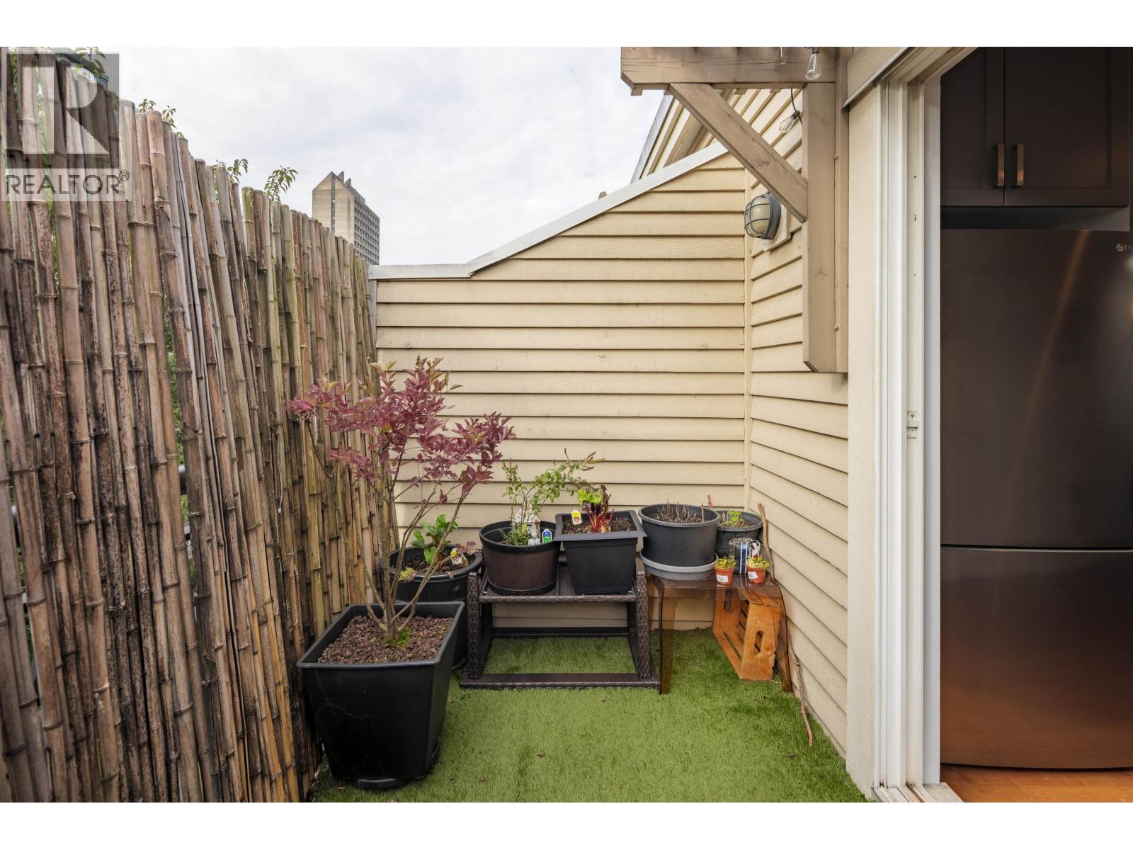 317 678 W 7th Avenue, Vancouver, British Columbia  V5Z 1B5 - Photo 9 - R3058303