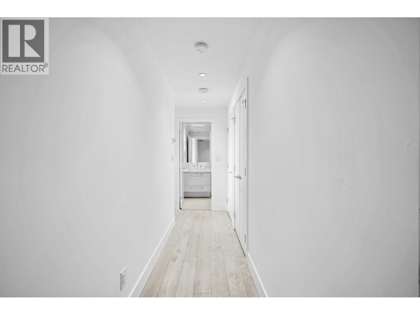 1610 7303 Noble Lane, Burnaby, British Columbia  V3N 0H2 - Photo 17 - R3058334