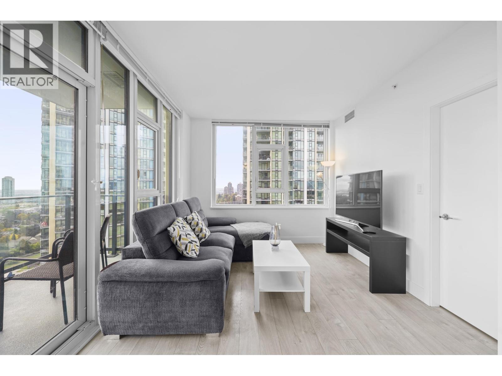 1610 7303 Noble Lane, Burnaby, British Columbia  V3N 0H2 - Photo 3 - R3058334