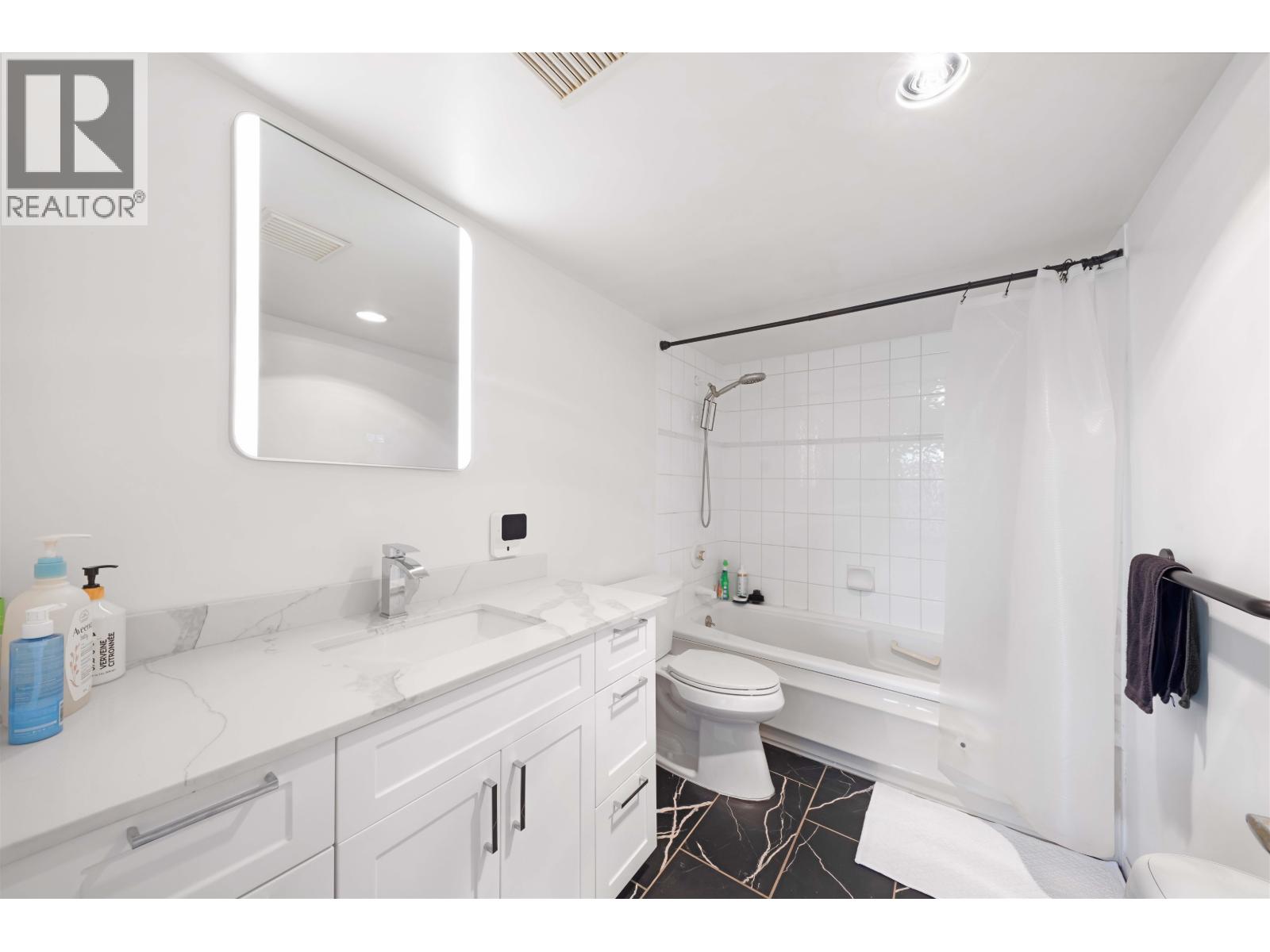 803 1327 E Keith Road, North Vancouver, British Columbia  V7J 3T5 - Photo 12 - R3058348