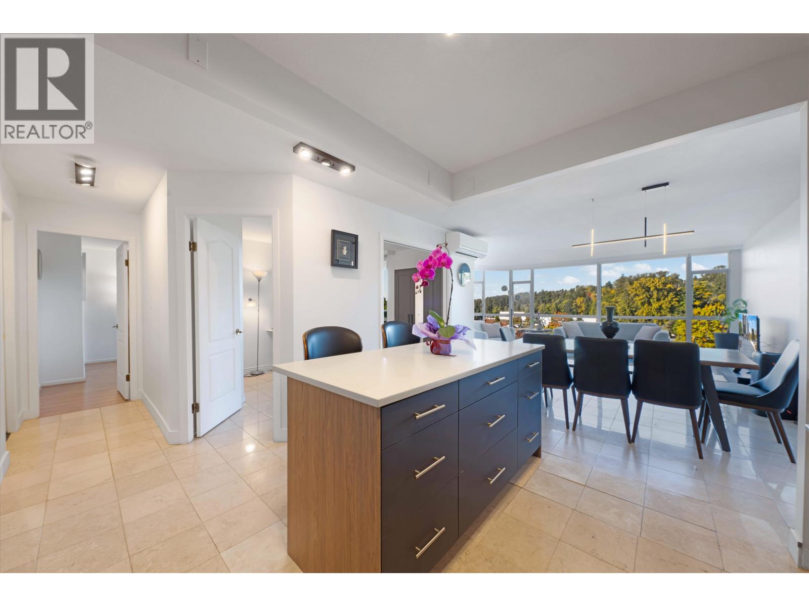 803 1327 E Keith Road, North Vancouver, British Columbia  V7J 3T5 - Photo 6 - R3058348