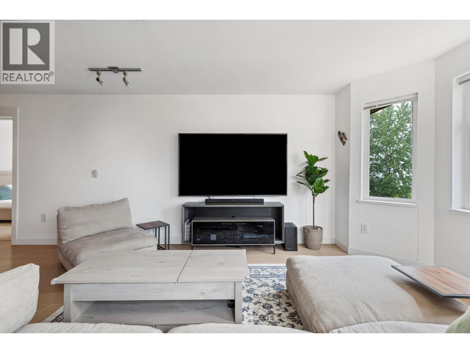 501 160 Shoreline Circle, Port Moody, British Columbia  V3H 0B2 - Photo 11 - R3058354