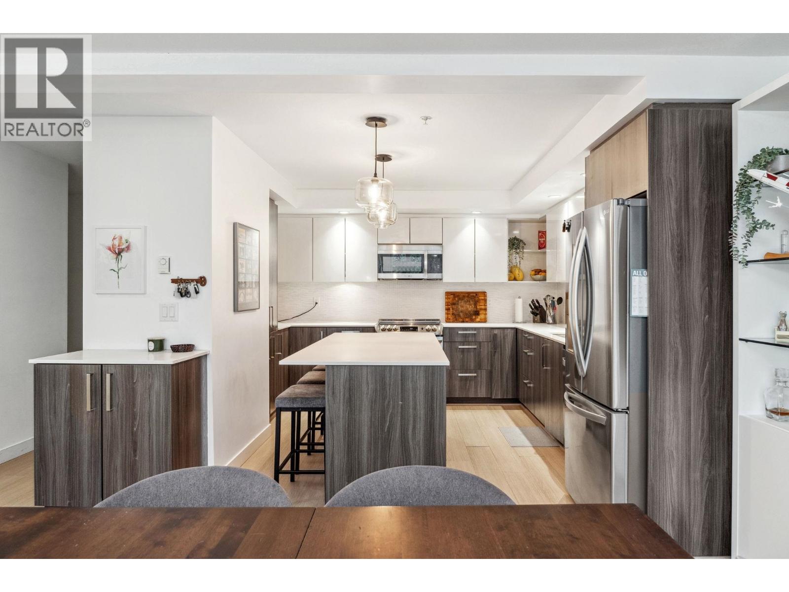501 160 Shoreline Circle, Port Moody, British Columbia  V3H 0B2 - Photo 2 - R3058354