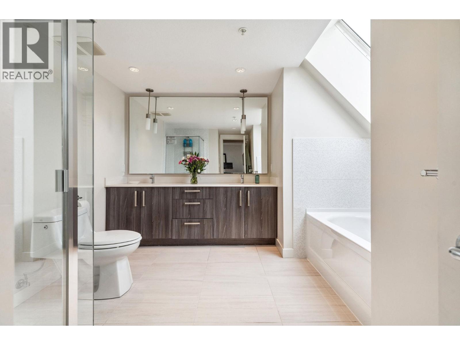 501 160 Shoreline Circle, Port Moody, British Columbia  V3H 0B2 - Photo 23 - R3058354