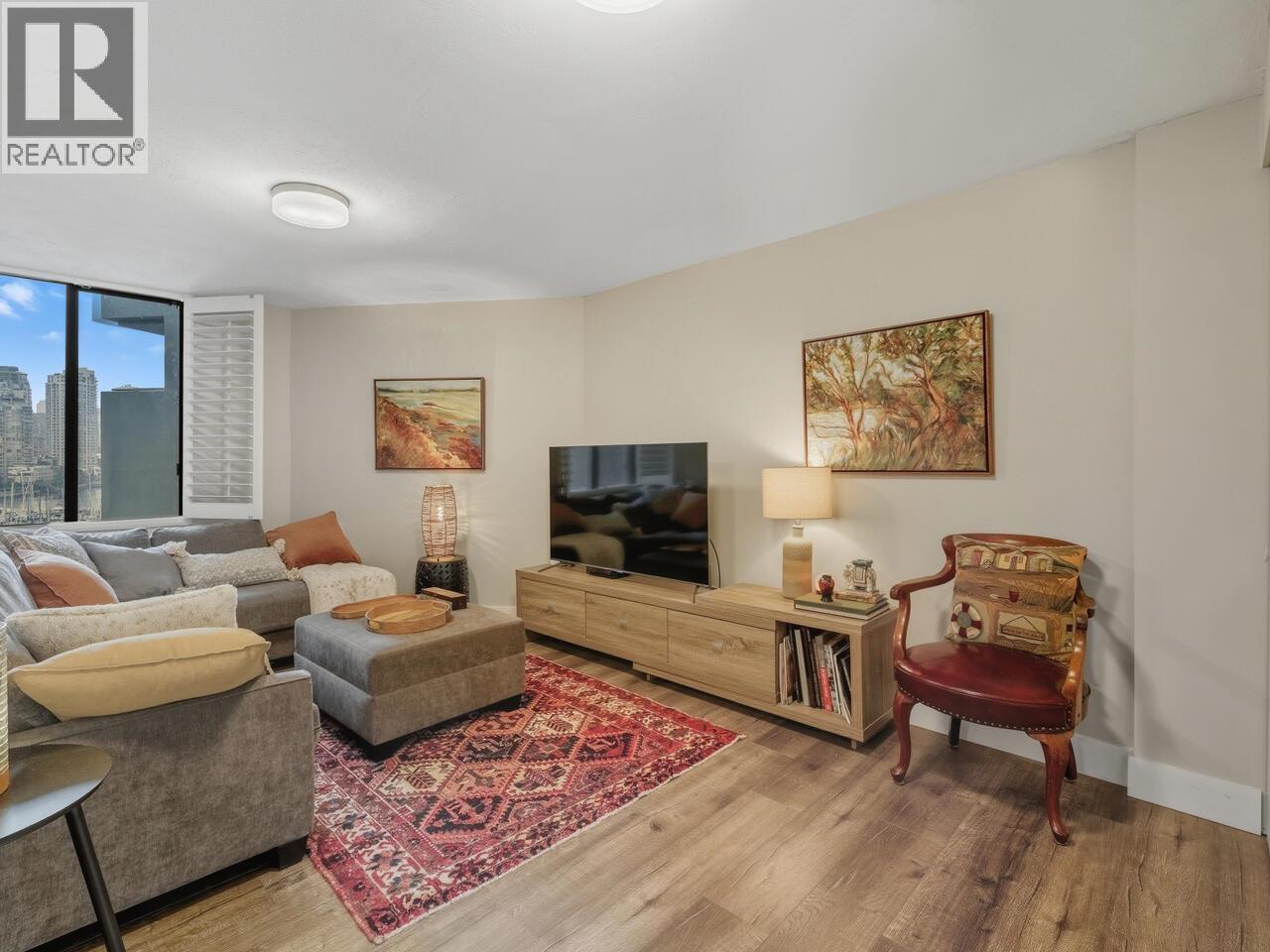 521 666 Leg In Boot Square, Vancouver, British Columbia  V5Z 4A4 - Photo 4 - R3058357