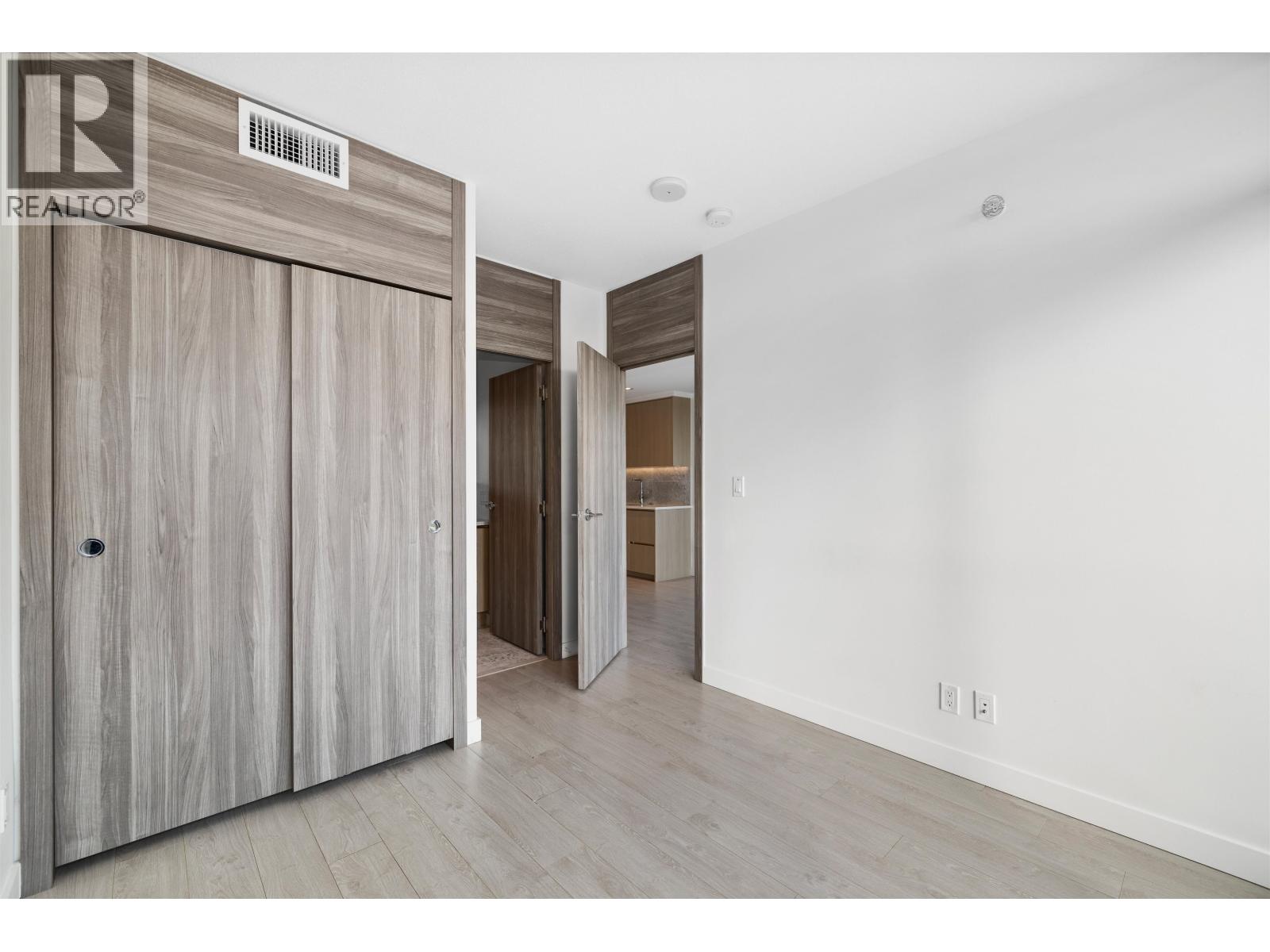 406 4720 Lougheed Highway, Burnaby, British Columbia  V5C 0M8 - Photo 4 - R3058360
