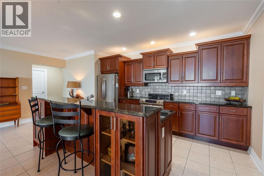 350 Front Street Unit# 705, Sarnia, Ontario N7T 0A1 - Photo 6 - 25025322