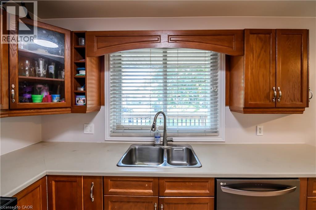 23 Wakelin Terrace, St. Catharines, Ontario  L2M 4K4 - Photo 9 - 40778793