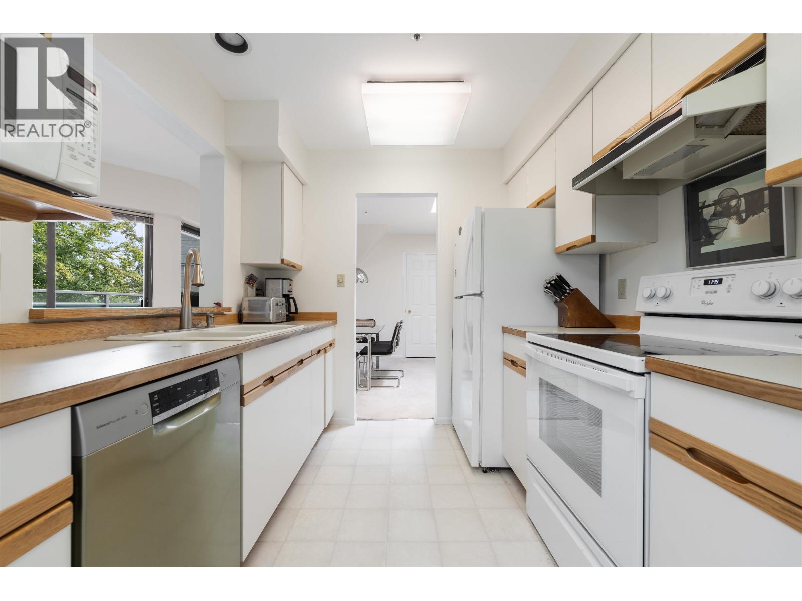 E403 628 W 12th Avenue, Vancouver, British Columbia  V5Z 1M8 - Photo 12 - R3057999