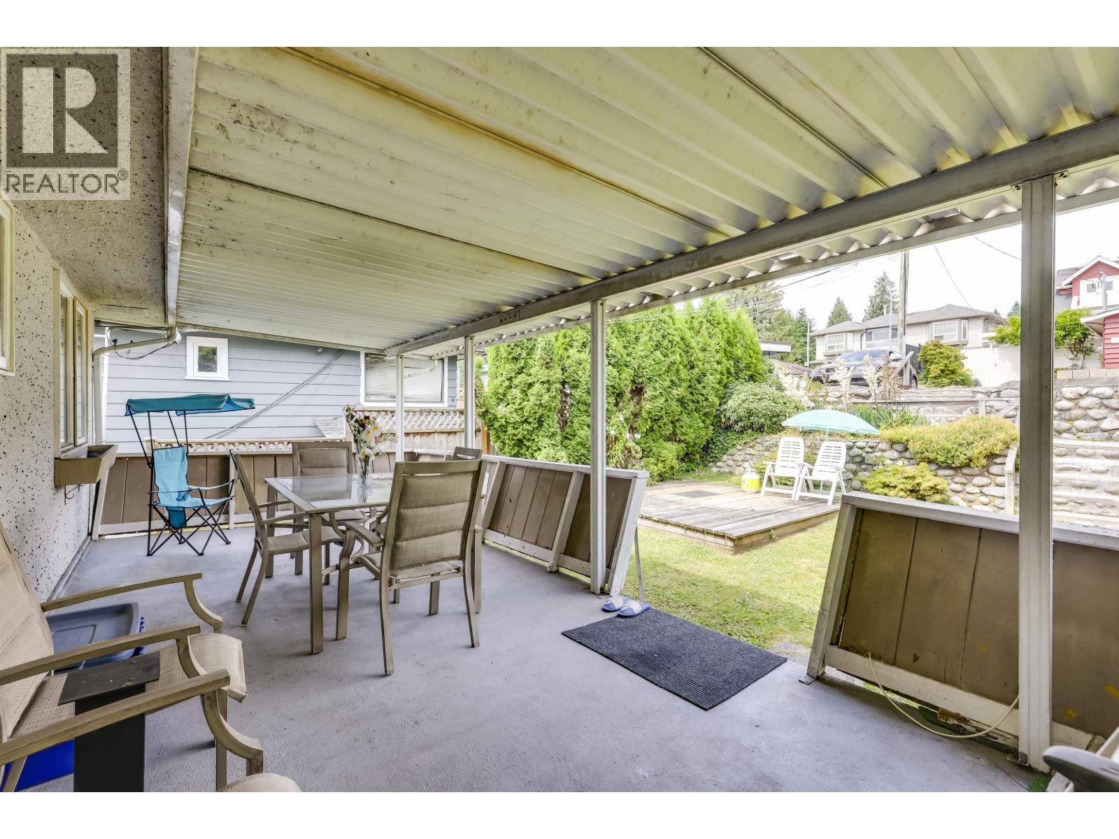 1118 Cloverley Street, North Vancouver, British Columbia  V7L 1N6 - Photo 11 - R3058315