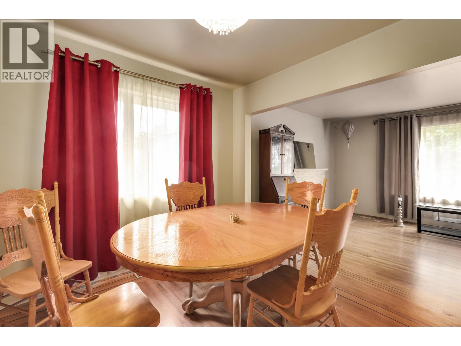 1118 Cloverley Street, North Vancouver, British Columbia  V7L 1N6 - Photo 16 - R3058315