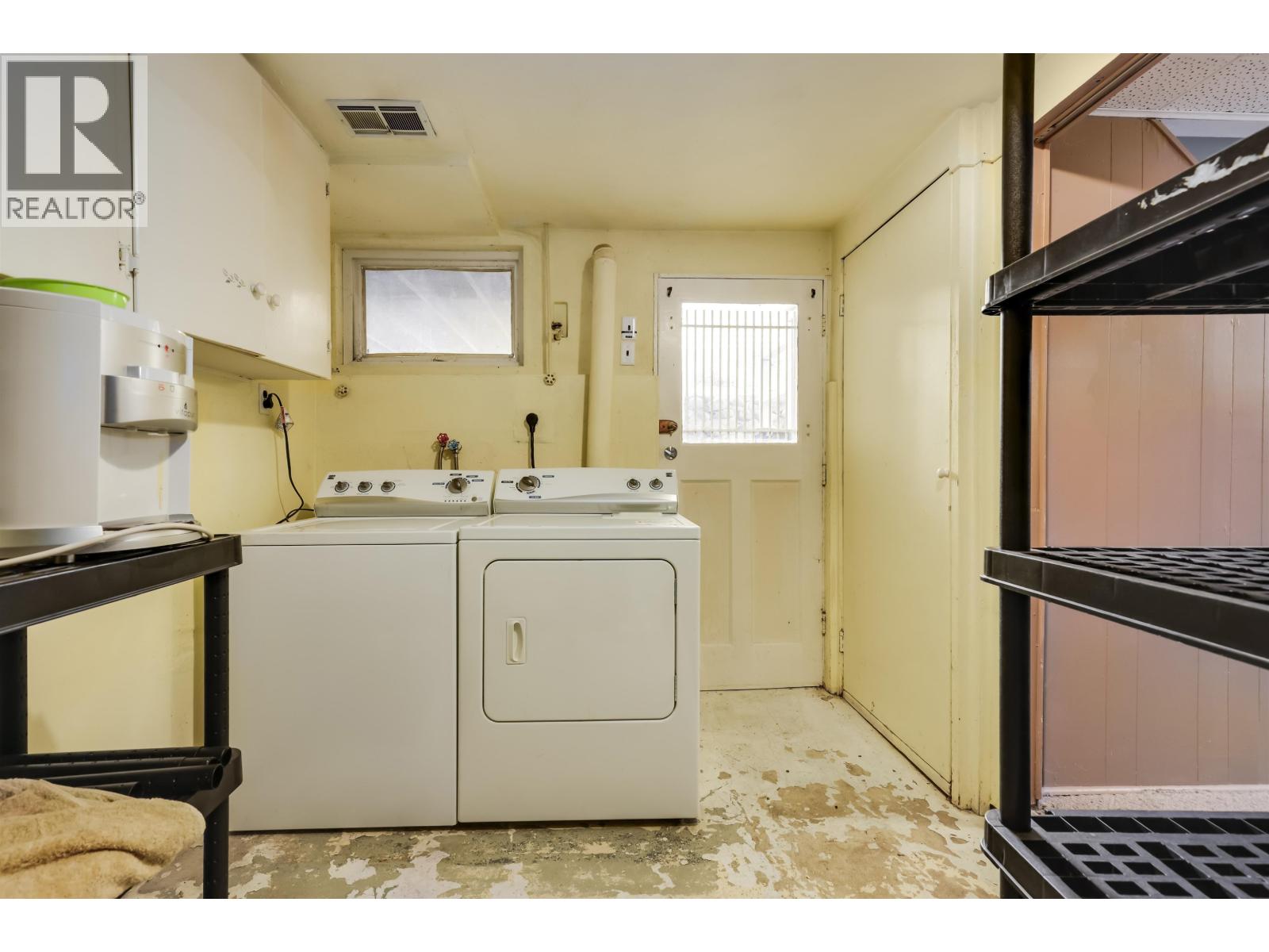 1118 Cloverley Street, North Vancouver, British Columbia  V7L 1N6 - Photo 33 - R3058315