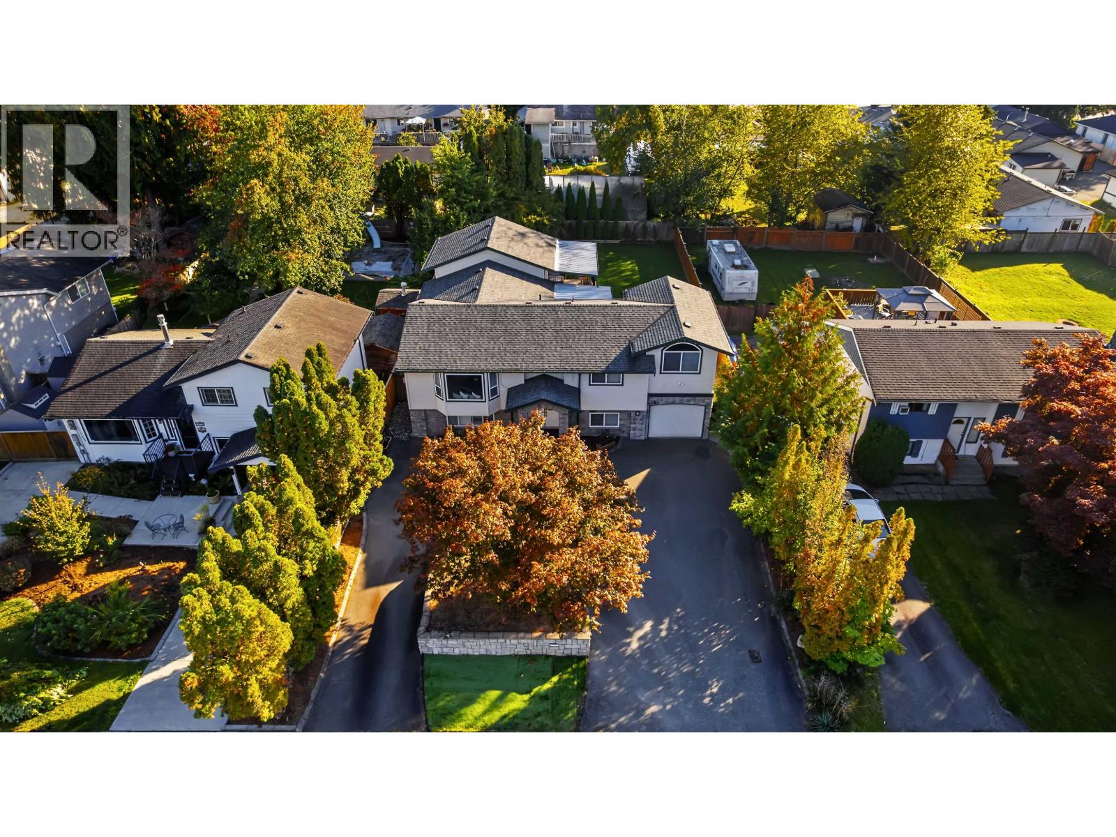 21124 Glenwood Avenue, Maple Ridge, British Columbia  V2X 8K5 - Photo 2 - R3058327