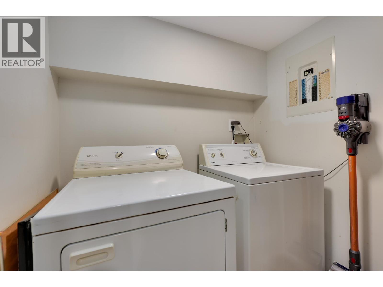563 E 6th Street, North Vancouver, British Columbia  V7L 1R2 - Photo 33 - R3058364
