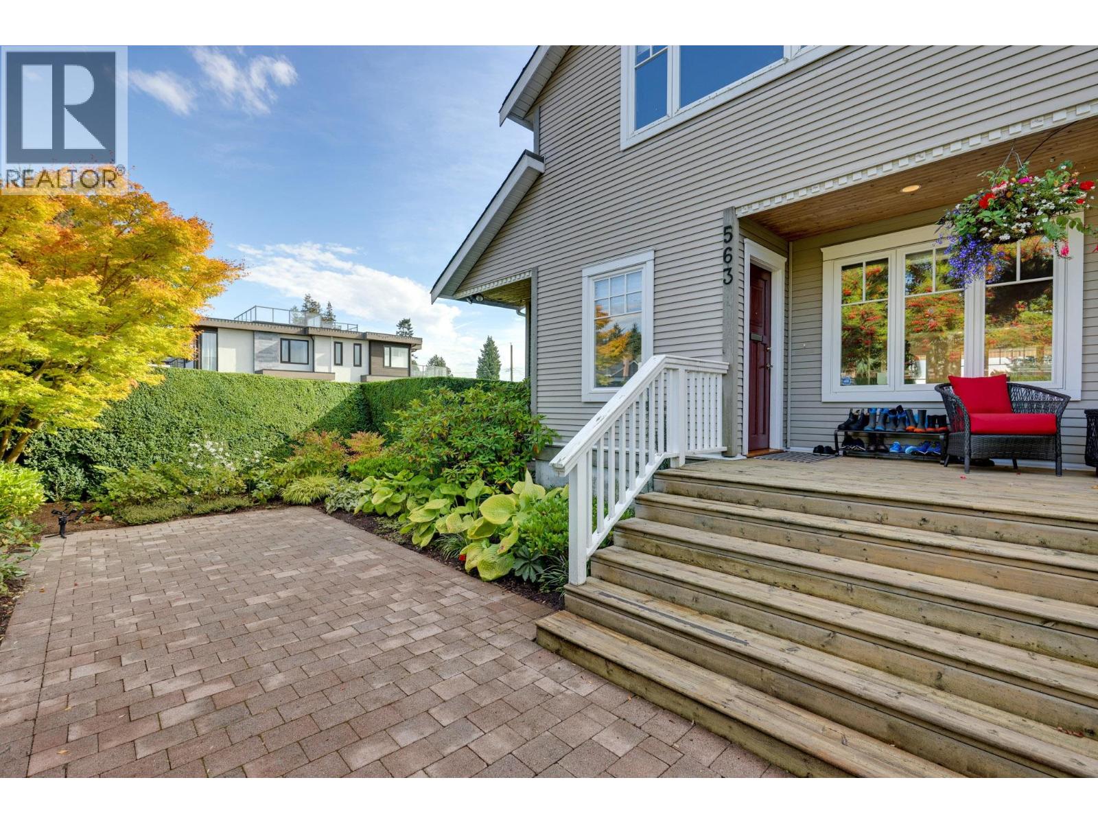 563 E 6th Street, North Vancouver, British Columbia  V7L 1R2 - Photo 38 - R3058364