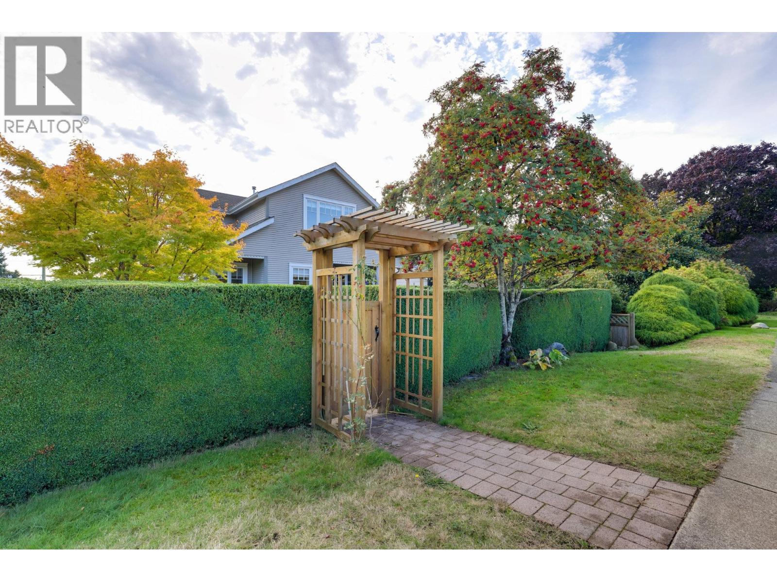 563 E 6th Street, North Vancouver, British Columbia  V7L 1R2 - Photo 39 - R3058364