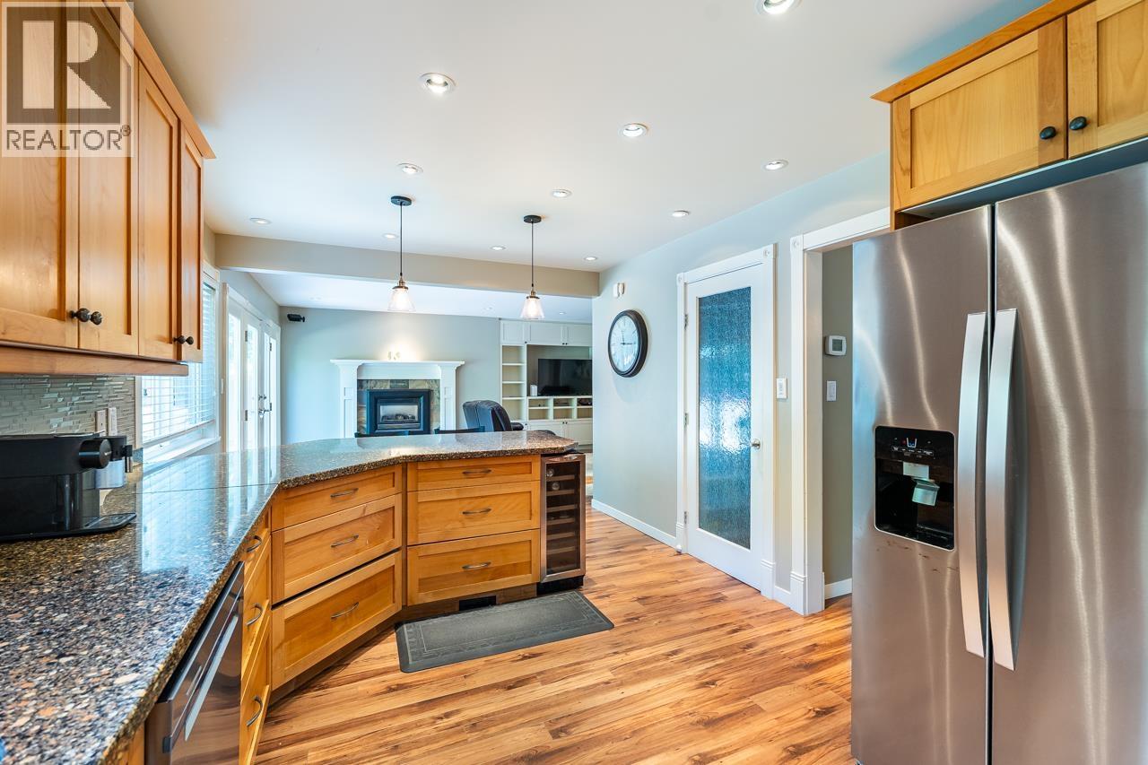 2419 Oranda Avenue, Coquitlam, British Columbia  V3K 3A5 - Photo 15 - R3058367