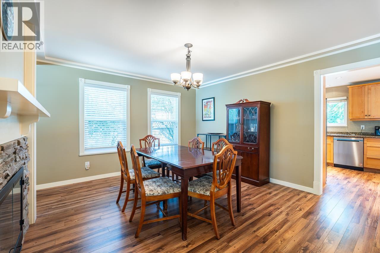 2419 Oranda Avenue, Coquitlam, British Columbia  V3K 3A5 - Photo 9 - R3058367