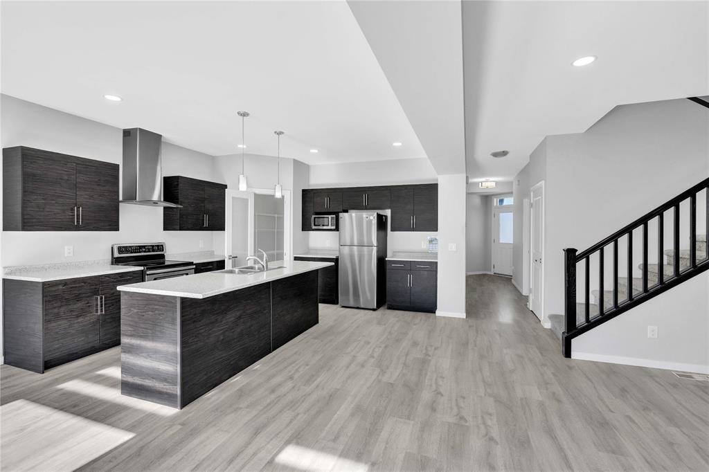 22 Mccrindle Bay, Winnipeg, Manitoba  R3R 3Z7 - Photo 8 - 202526574