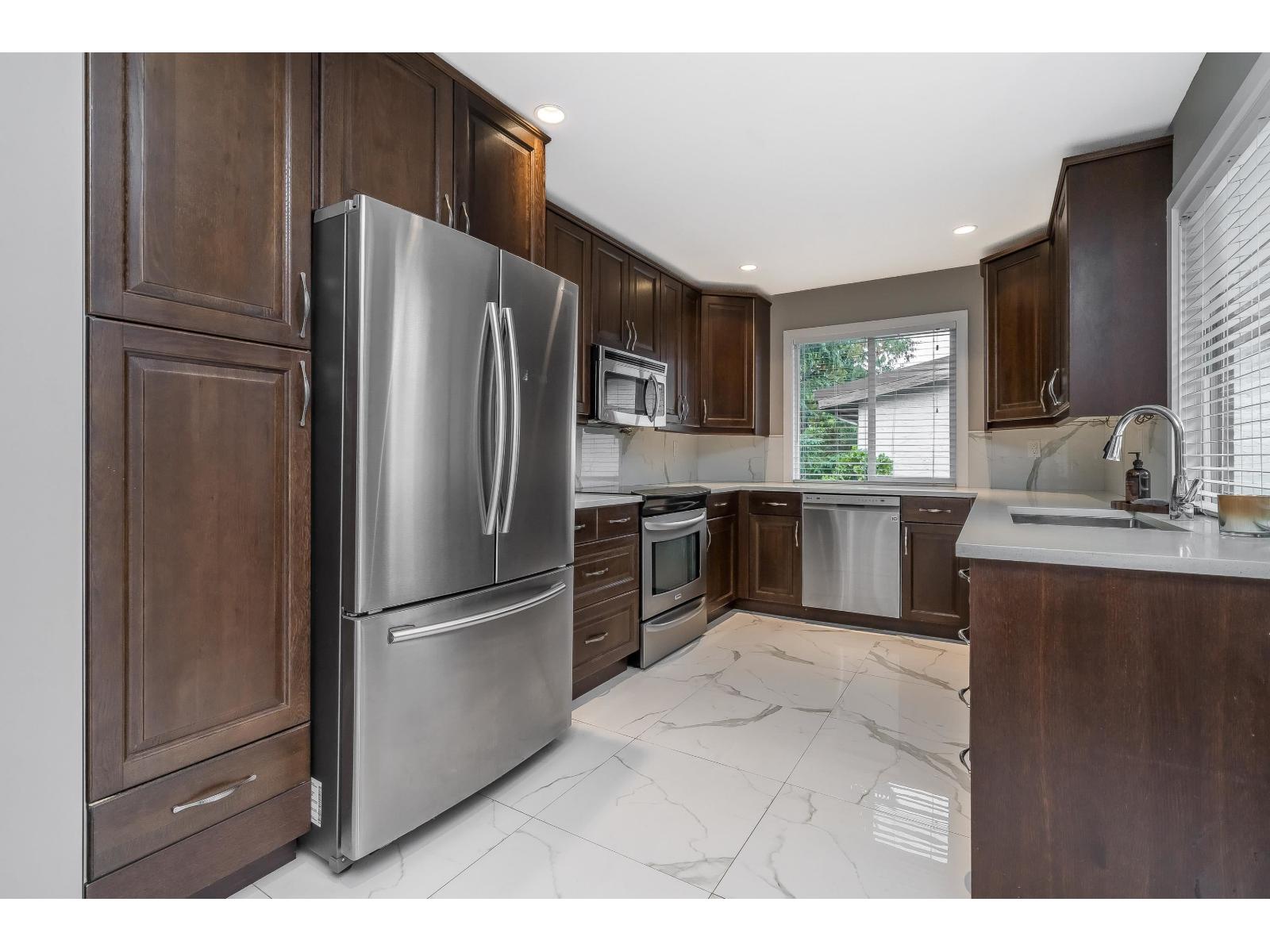 4835 200a Street, Langley, British Columbia  V3A 5W7 - Photo 12 - R3057976