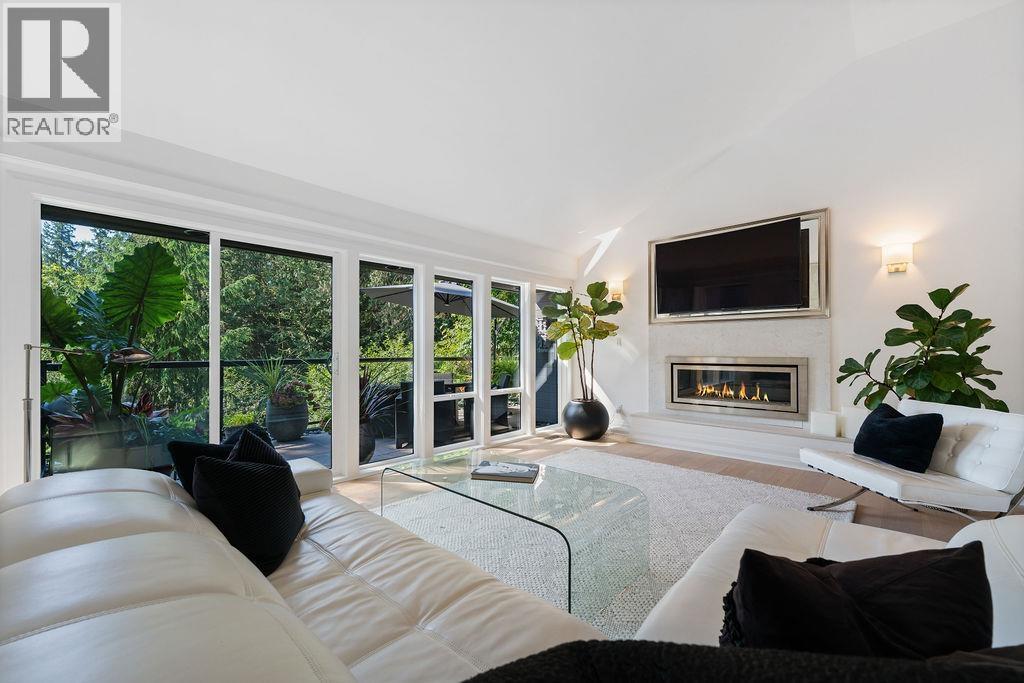 4119 Burkeridge Place, West Vancouver, British Columbia  V7V 3N1 - Photo 33 - R3058043