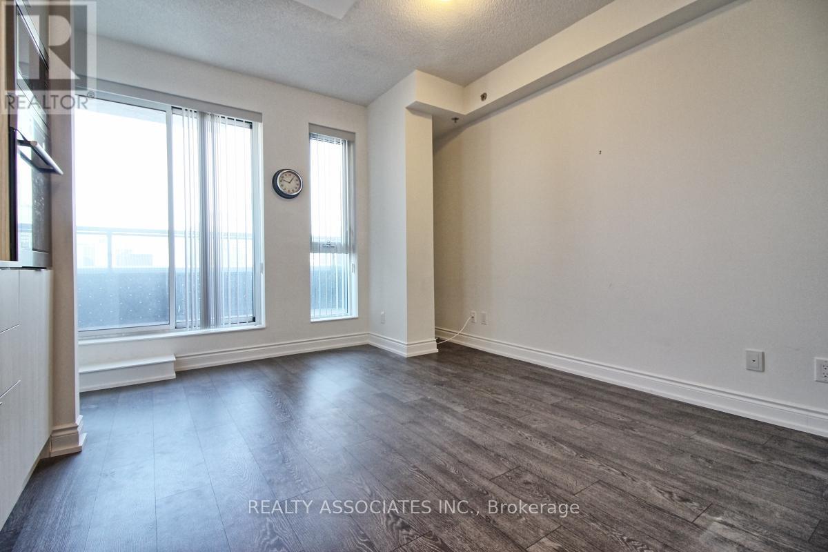 3104 - 318 Richmond Street W, Toronto, Ontario  M5V 0B4 - Photo 3 - C12461782