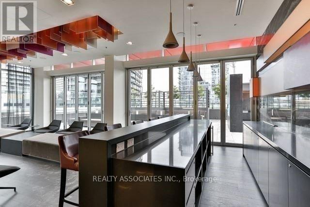 3104 - 318 Richmond Street W, Toronto, Ontario  M5V 0B4 - Photo 8 - C12461782