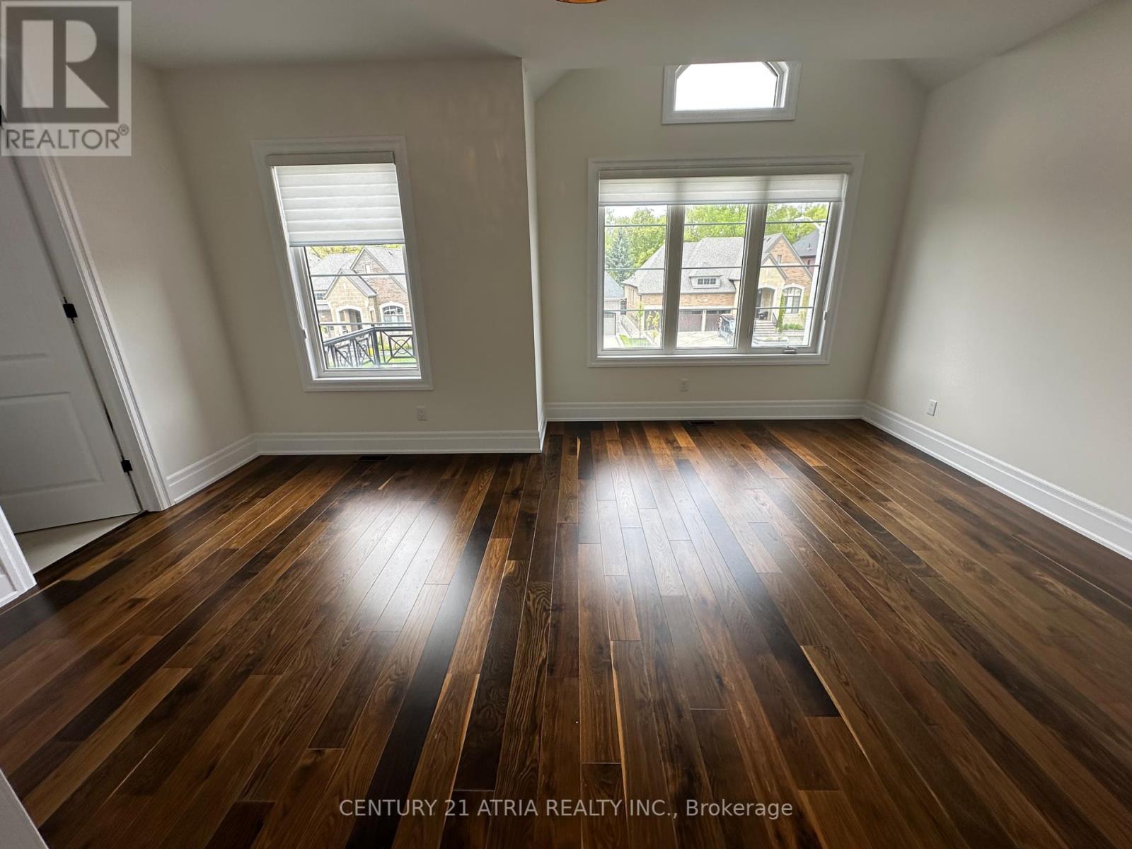 19 Mumberson Street, Innisfil, Ontario  L0L 1L0 - Photo 33 - N12129106