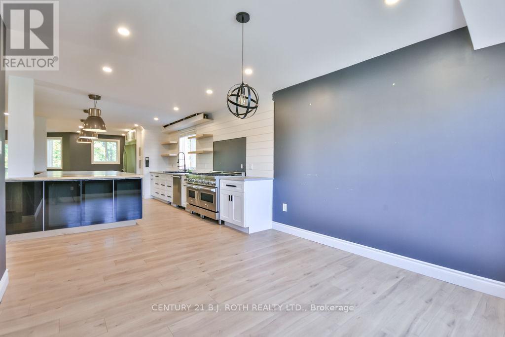 63 White Elm Road, Barrie, Ontario  L4N 0E5 - Photo 11 - S12270932