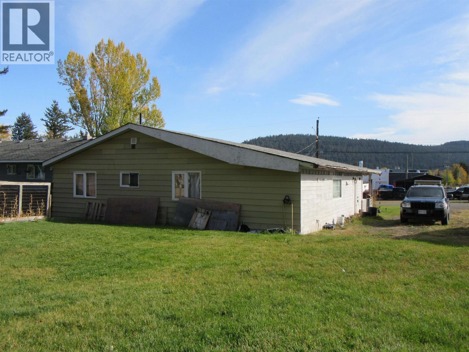 Property at 840 SCOTT ROAD image 4