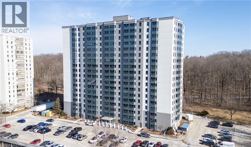 55 GREEN VALLEY Drive Unit# 811, Kitchener, Ontario