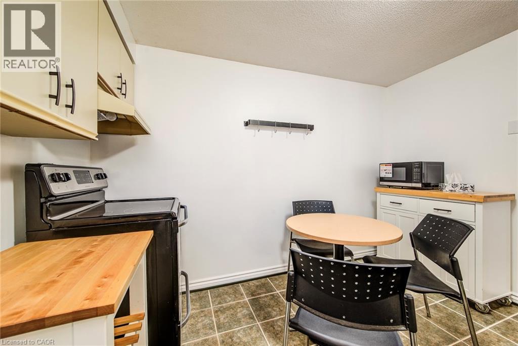 55 Green Valley Drive Unit# 811, Kitchener, Ontario  N2P 1Z6 - Photo 8 - 40778965