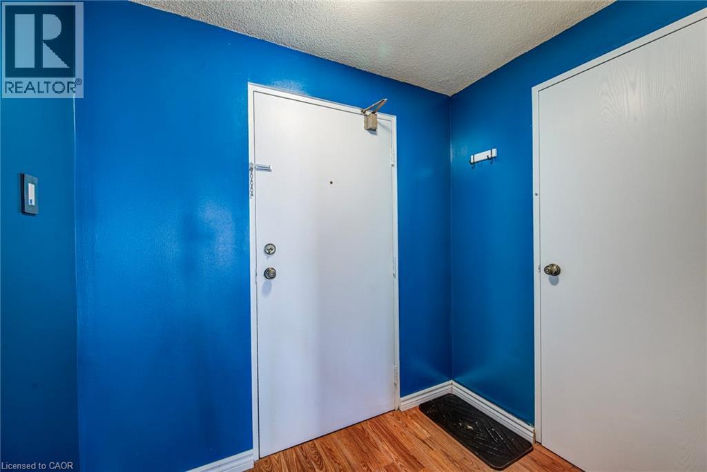 55 Green Valley Drive Unit# 811, Kitchener, Ontario  N2P 1Z6 - Photo 3 - 40778965
