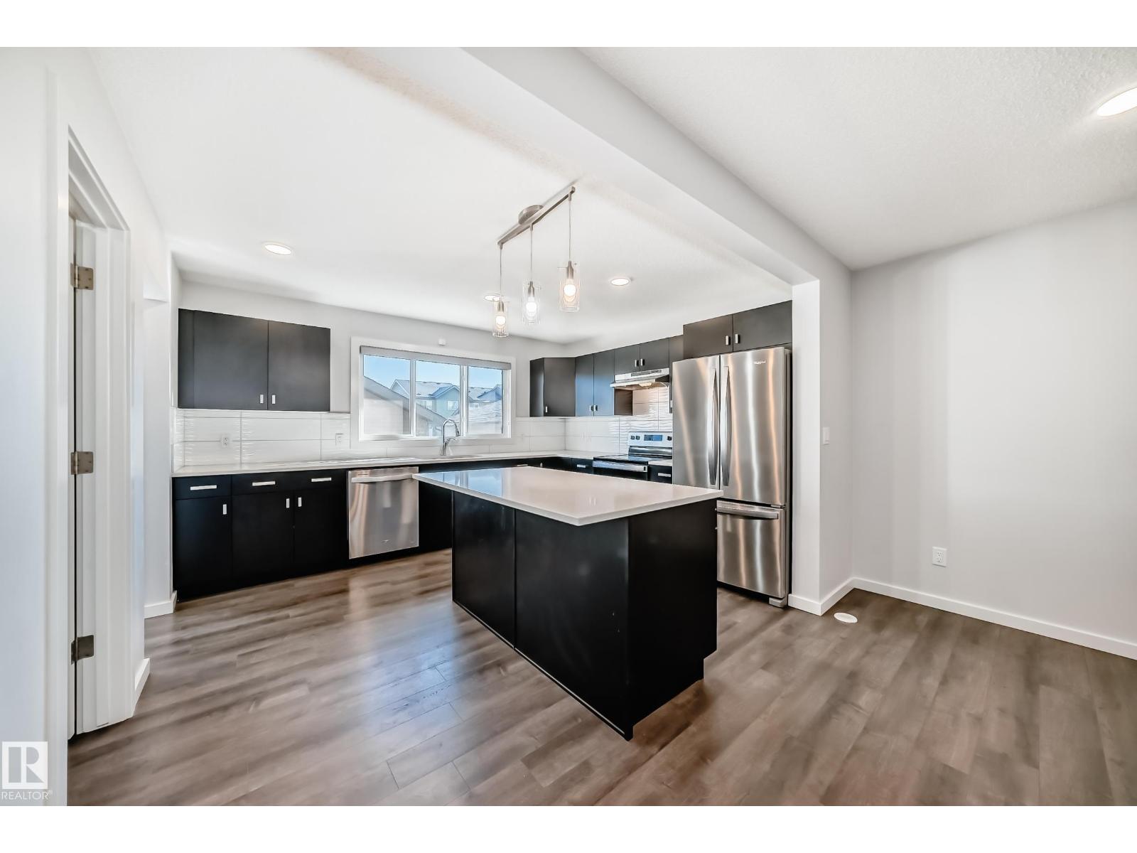 8723 221 St Nw, Edmonton, Alberta  T5T 7H7 - Photo 4 - E4462068