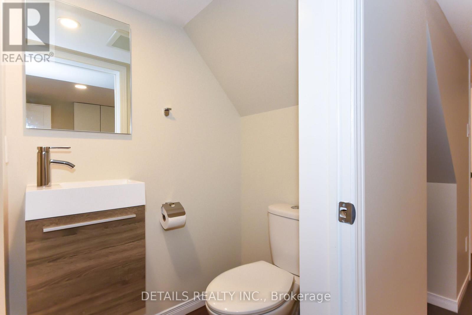 B - 2176 Lambeth Walk, Ottawa, Ontario  K2C 1G1 - Photo 15 - X12461816