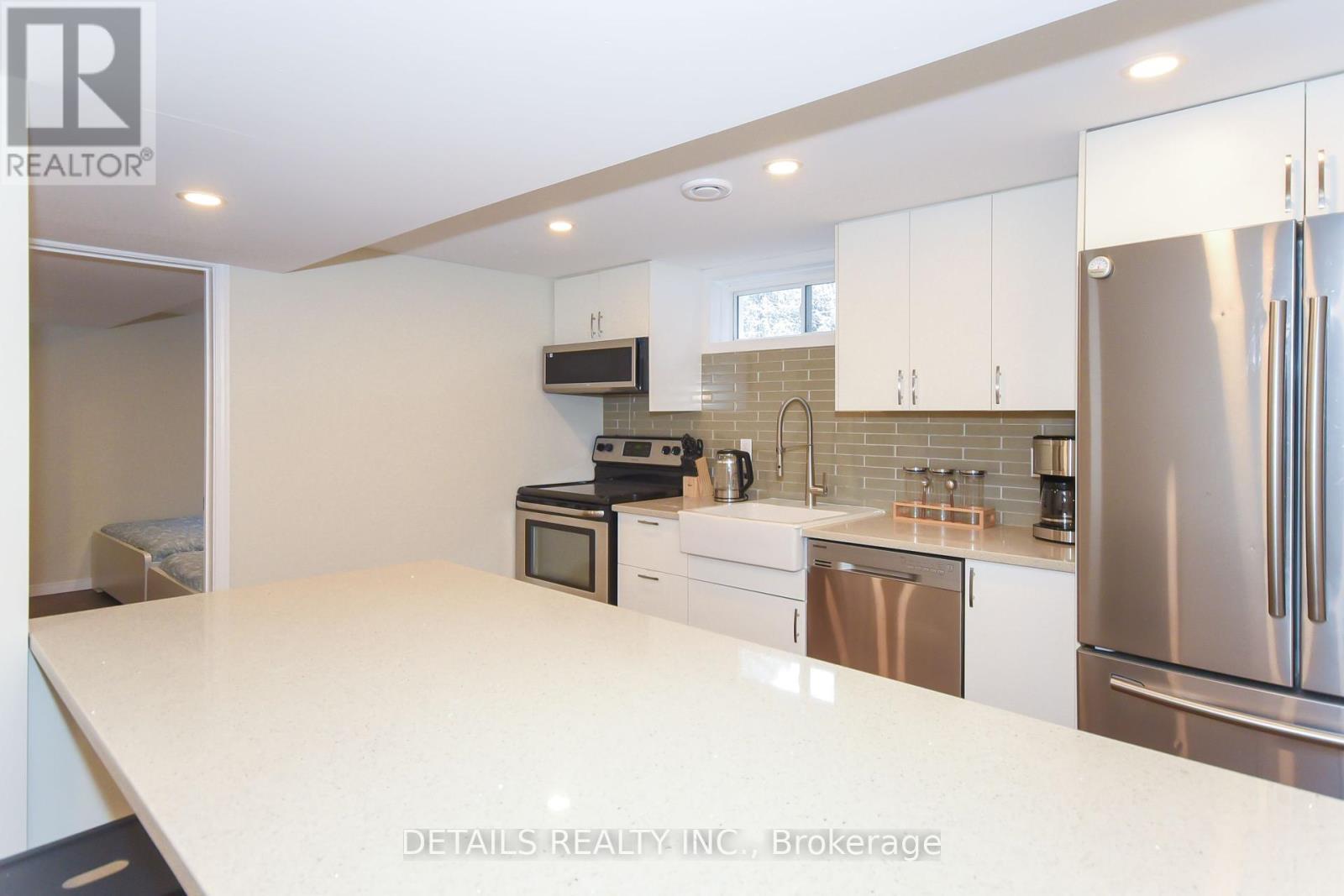 B - 2176 Lambeth Walk, Ottawa, Ontario  K2C 1G1 - Photo 23 - X12461816