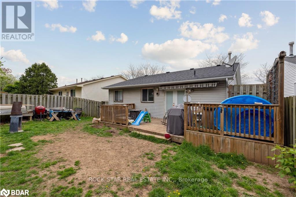 32 Hemlock Street, St. Catharines, Ontario  L2T 4B7 - Photo 21 - X12461777