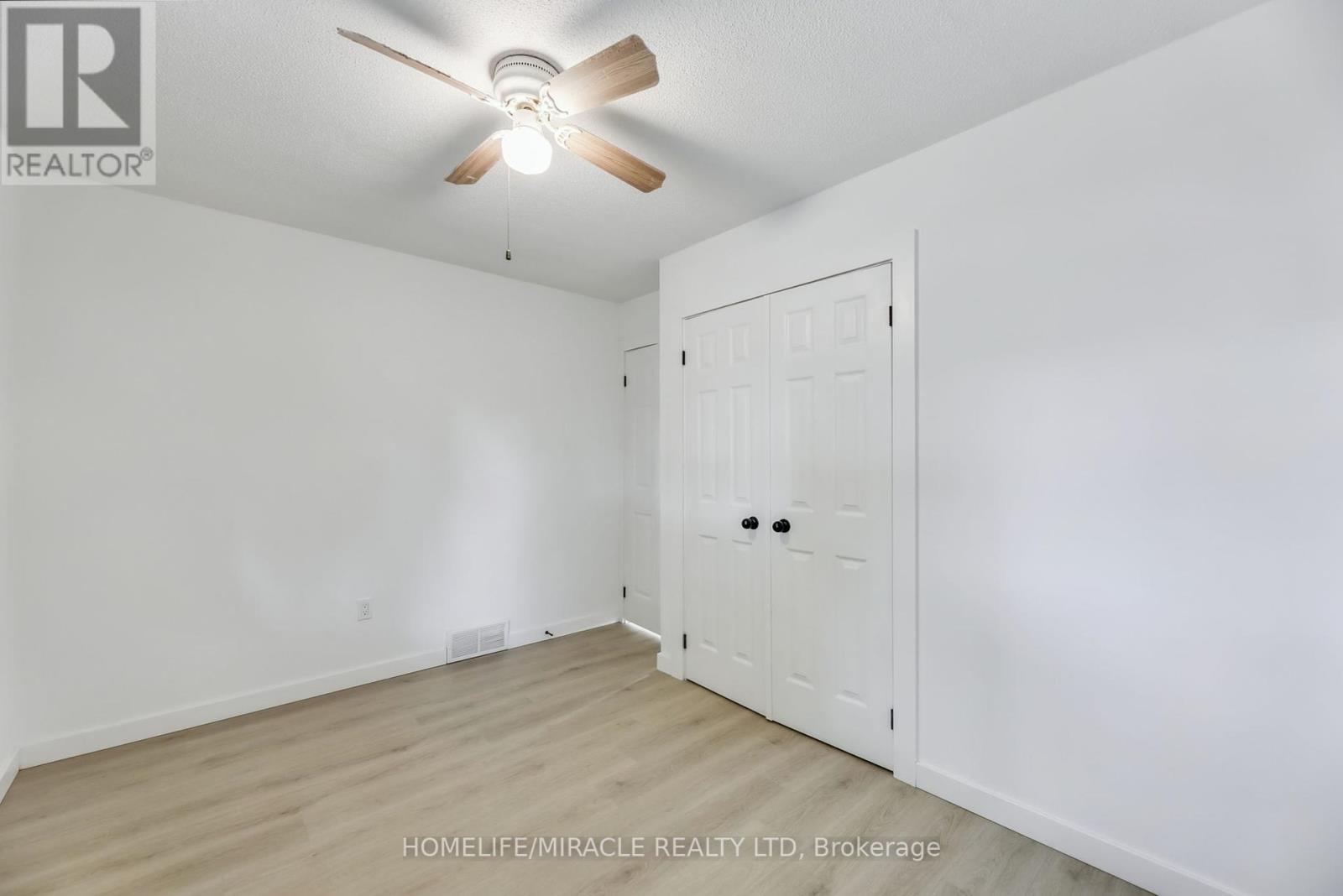291 Portsmouth Crescent E, London East, Ontario  N5V 4E1 - Photo 15 - X12461781