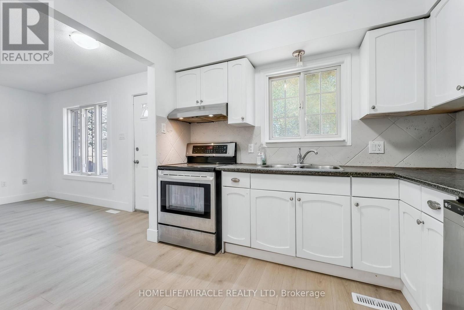 291 Portsmouth Crescent E, London East, Ontario  N5V 4E1 - Photo 7 - X12461781